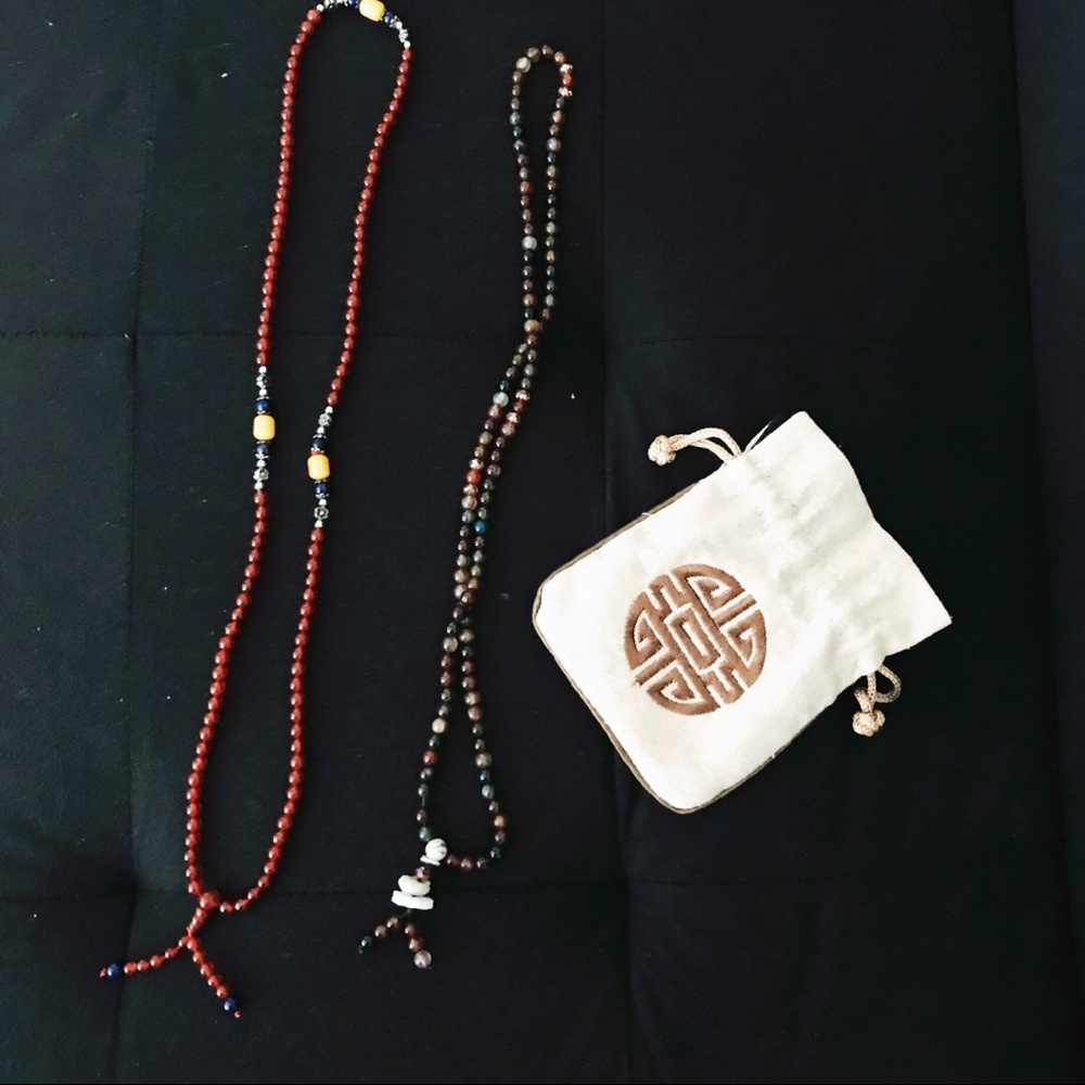 Vintage beaded long jade and stones necklace